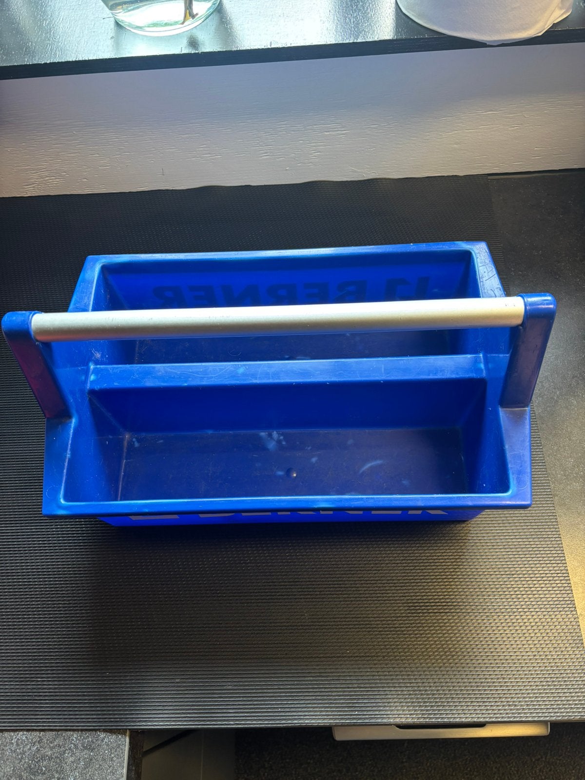 Handgereedschap bakje, Ophalen of Verzenden, Zo goed als nieuw