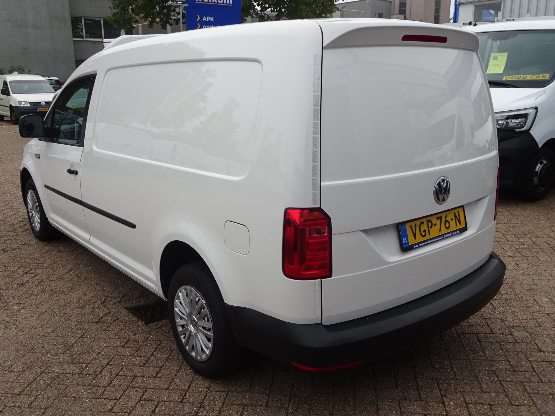 Volkswagen Caddy 2.0 TDI L2H1 VW MAXI LAADRUIMTE INRICHTING, Dealer onderhouden, Stof, Gebruikt, Euro 6