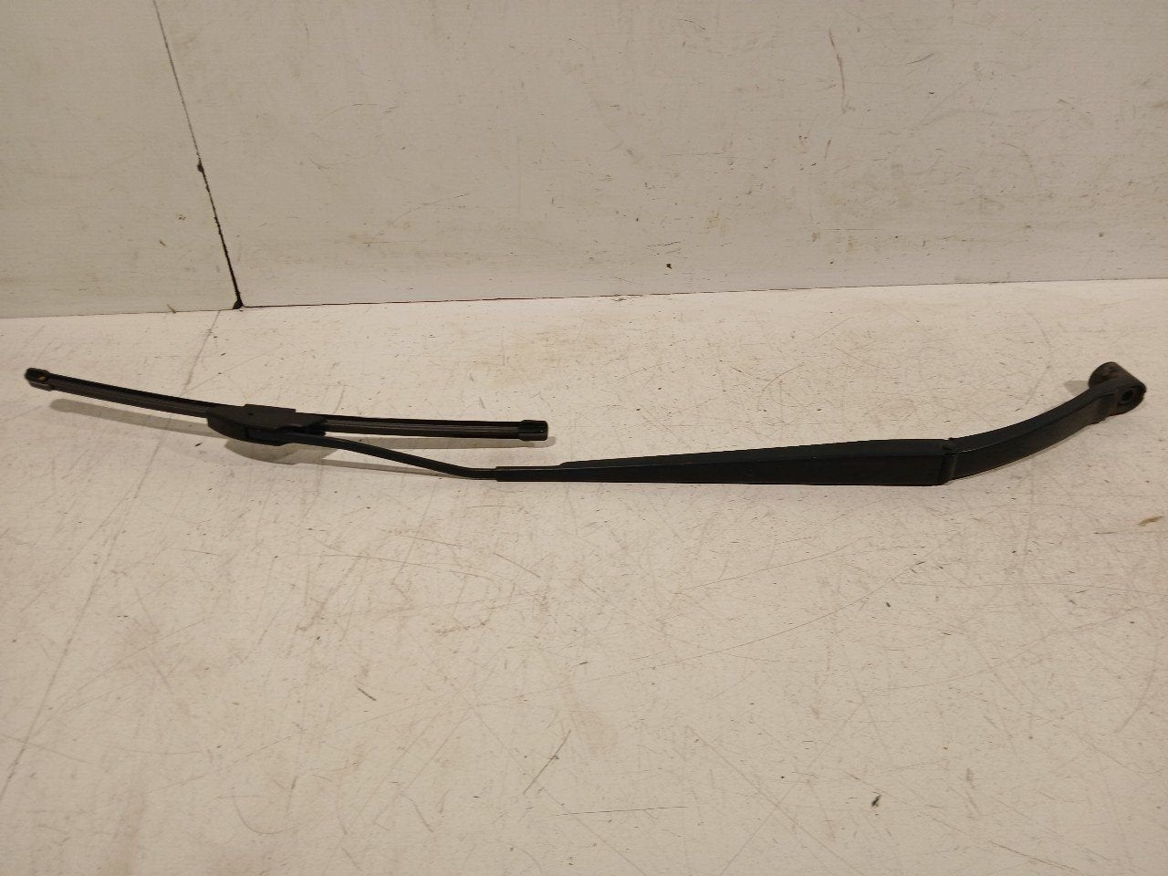 Ruitenwisserarm rechts voor Nissan Qashqai, Onderdelen@venauto.nl, Van der Ven Autorecycling B.V., Gebruikt, Ettenseweg 76, 4706 PB Roosendaal, The Netherlands