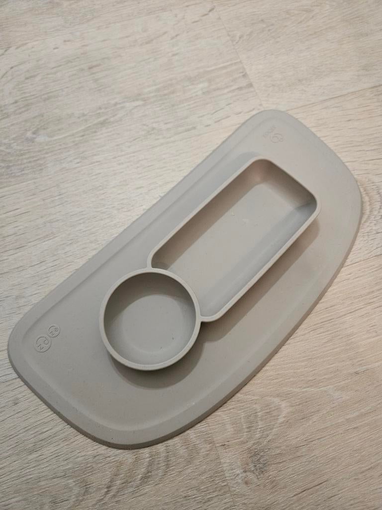 Stokke siliconen boord voor kinderstoel, Ophalen, Zo goed als nieuw