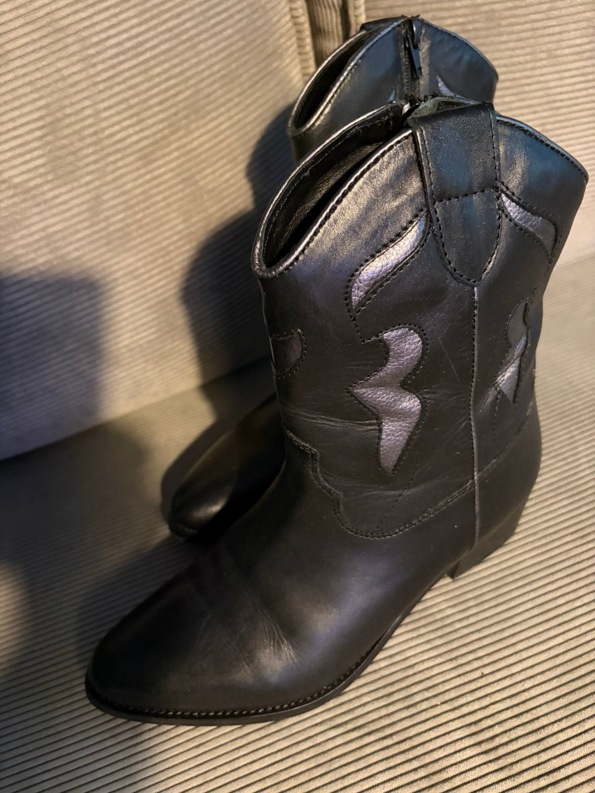 Cowboy laarzen, Kleding | Dames, Schoenen, Ophalen, Zo goed als nieuw, Zwart, Hoge laarzen