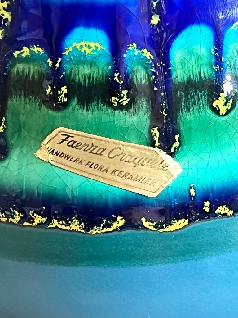 Flora Keramiek Holland 1883 Vaas met Voet, Ophalen of Verzenden