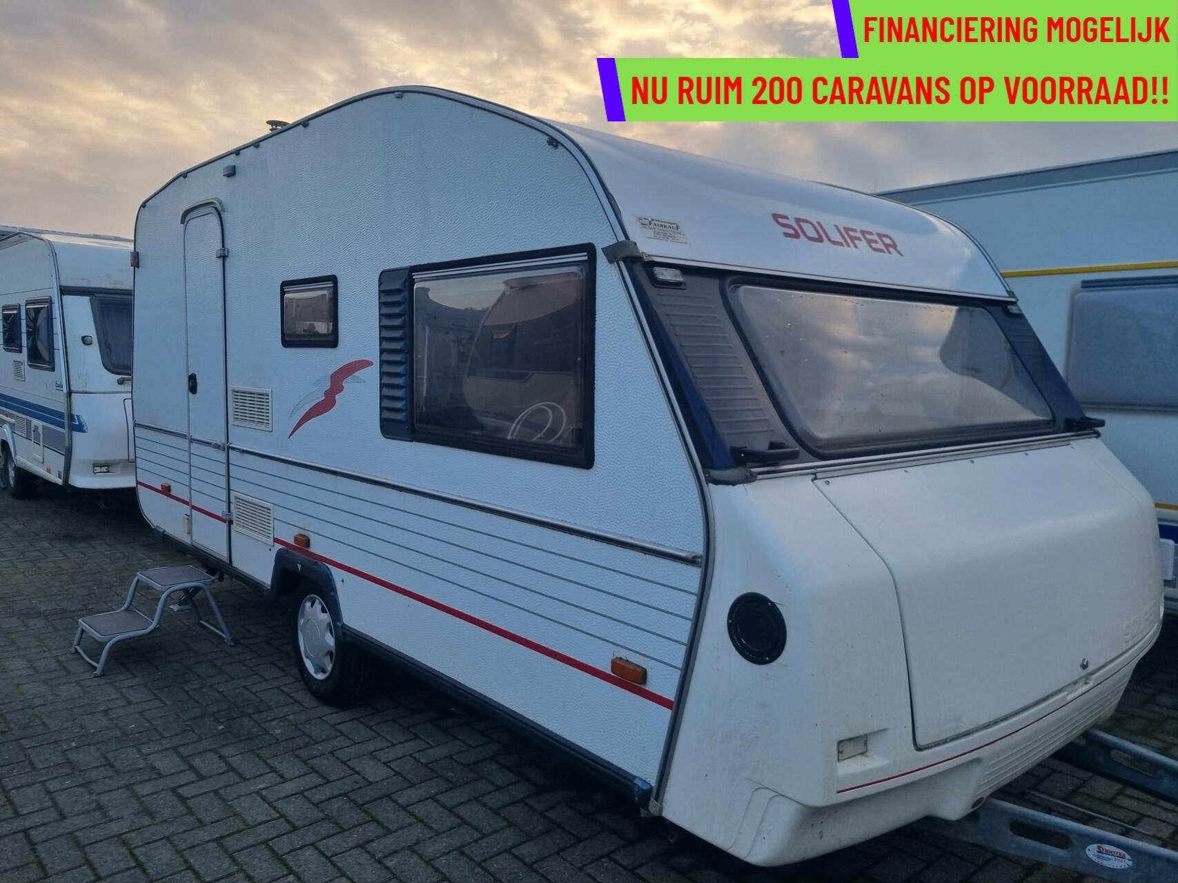 SOLIFER GOLDIE 470 ENKELE BEDDEN+VOORTENT+LUIF, Solifer, Bedrijf, 6 tot 7 meter, Radio