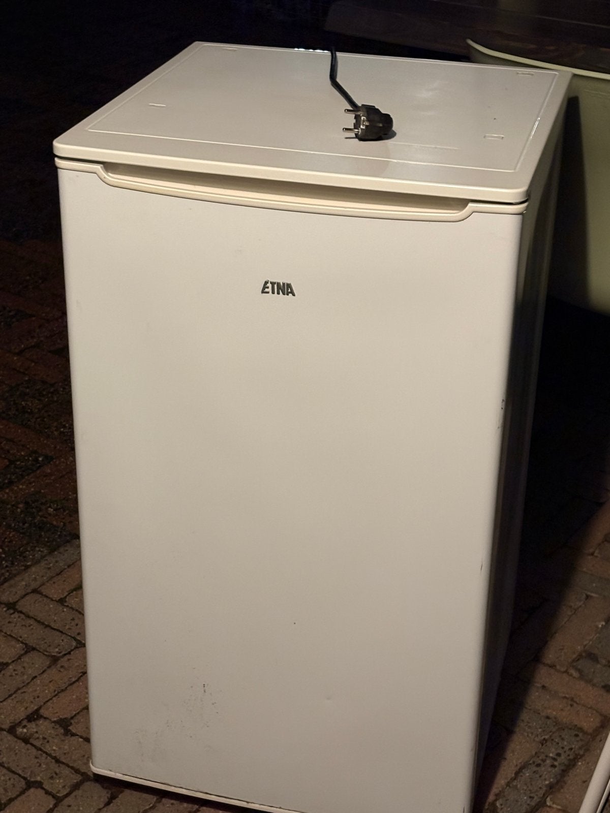 Etna tafelmodel diepvries - Compacte vriezer, Witgoed en Apparatuur, Vriezers en Diepvrieskisten, Gebruikt, Minder dan 60 cm, Vrijstaand