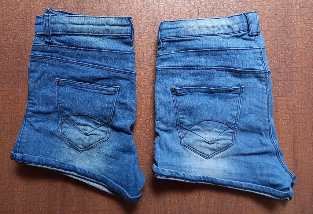 ZGAN!! 2 x Tumble 'n Dry korte jeans broek maat (13/14), Broek, Tumble 'n Dry, Meisje, Ophalen of Verzenden