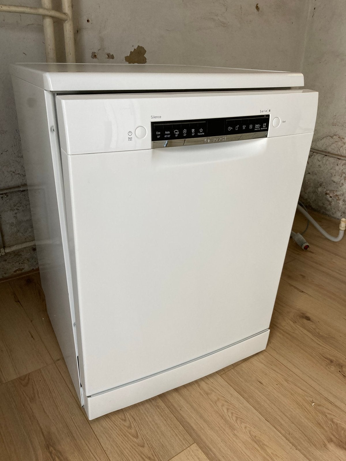 Bosch SMS4HTW31E/34 Vrijstaande Vaatwasser, Ophalen, 60 cm of meer, Minder dan 10 liter, Zo goed als nieuw