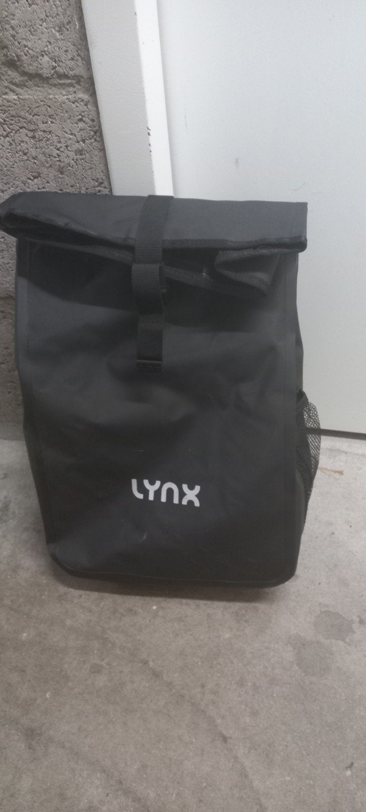 Lynx fietstas, zwart, waterdicht twee stuks, Ophalen, Nieuw, Lynx