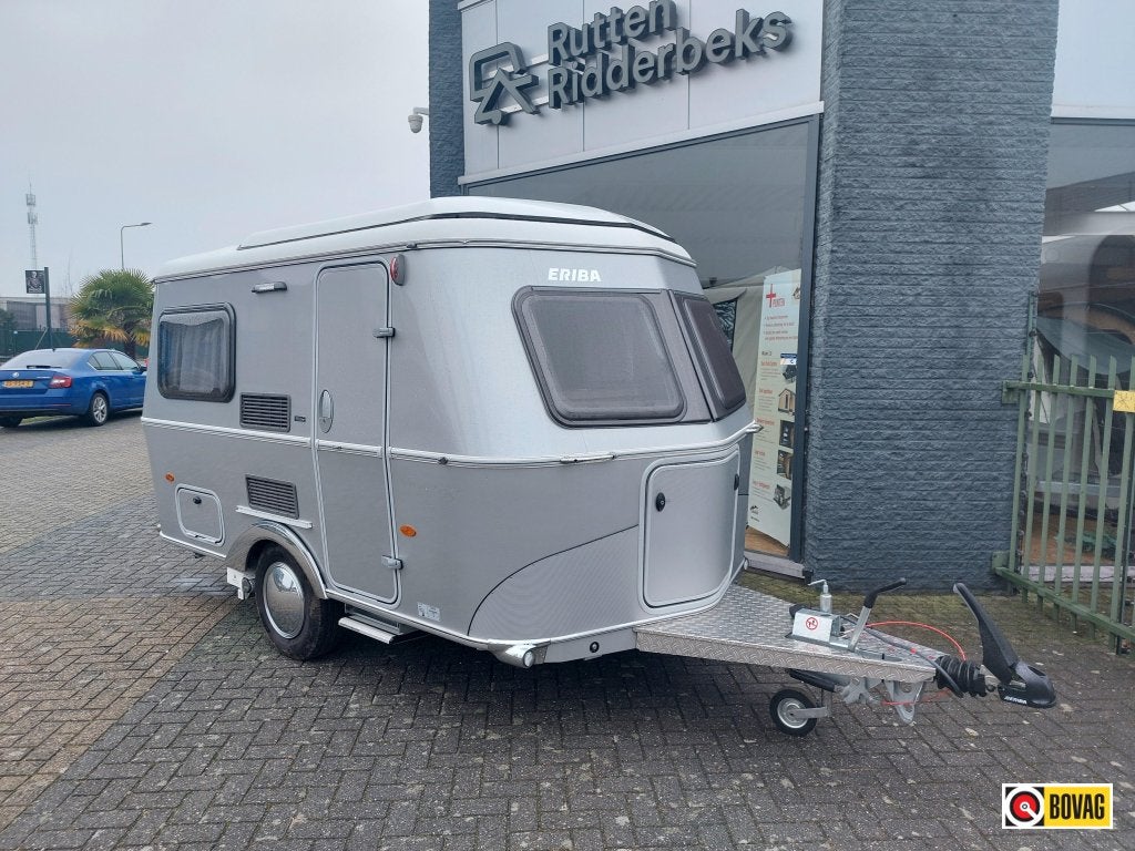 Eriba Touring 320, Caravans en Kamperen, Caravans, Standaardzit, Tot en met 2, Bedrijf, 750 - 1000 kg