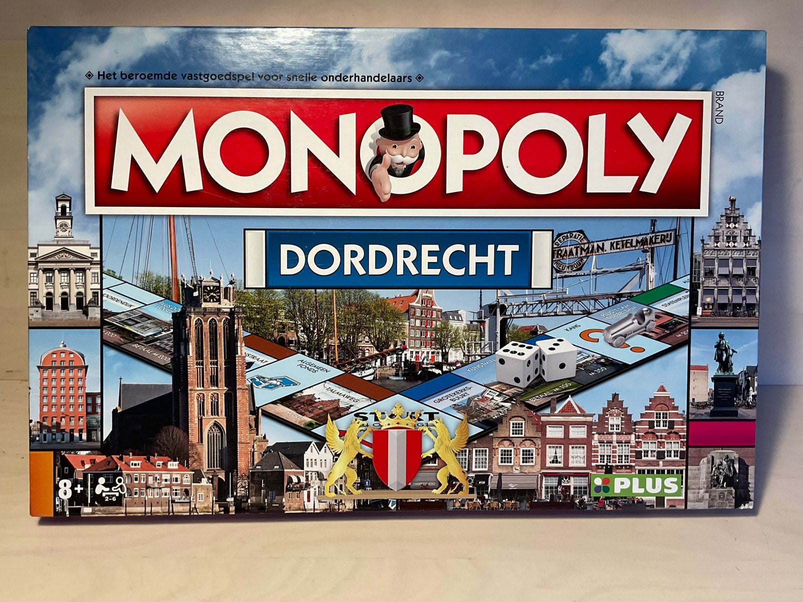 Monopoly Dordrecht editie in nieuwstaat, Ophalen of Verzenden, Zo goed als nieuw