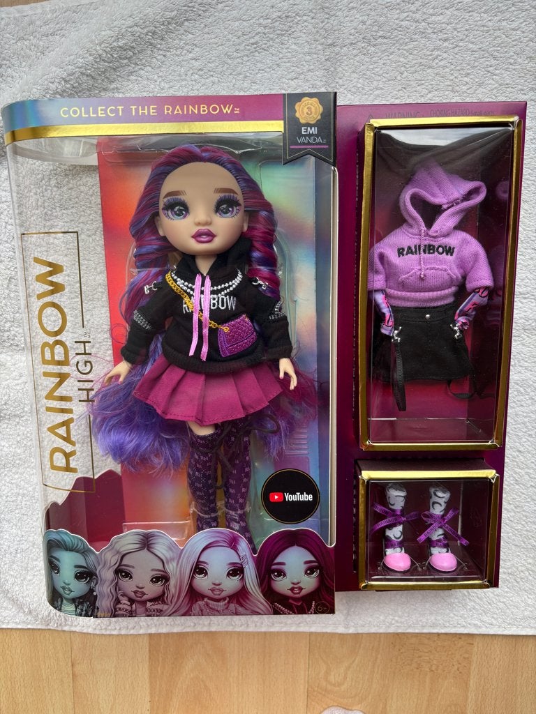 Nieuw Rainbow High Emi Vanda, Verzamelen, Poppen, Ophalen of Verzenden, Nieuw, Pop
