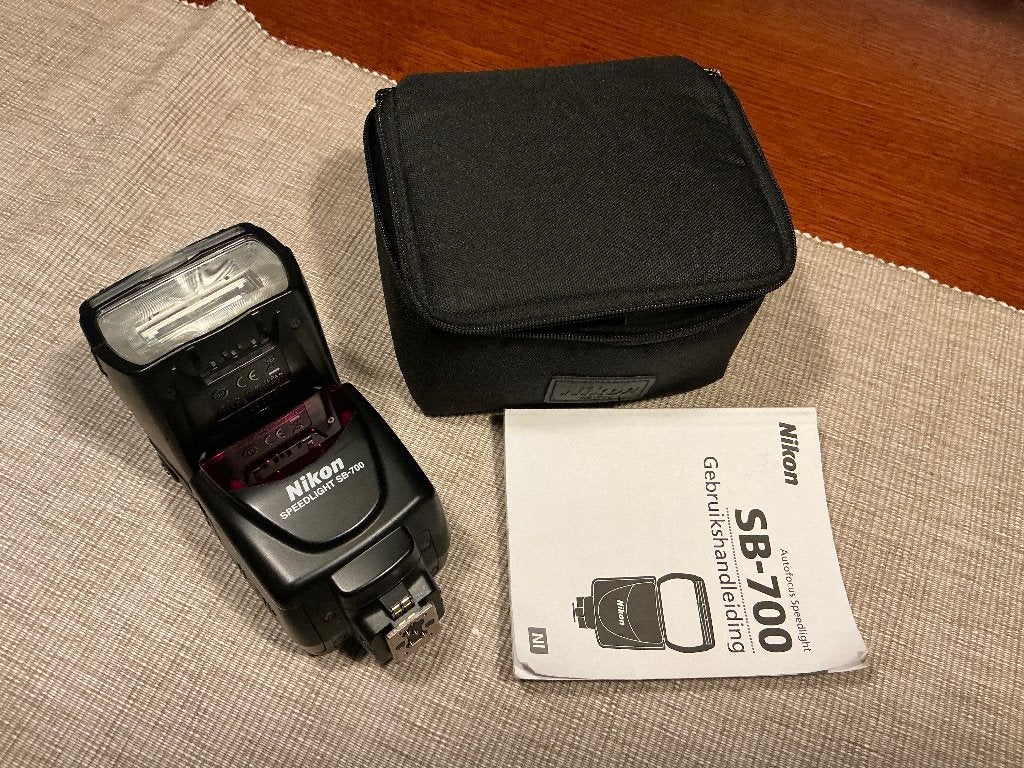 Nikon SB-700 Speedlight Flitser, Ophalen, Zo goed als nieuw, Nikon, Kantelbaar