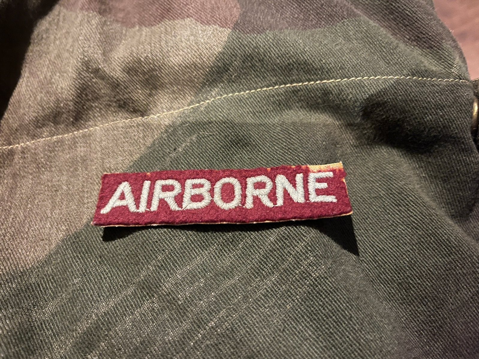 Britse airborne schouder title (balkje), Ophalen of Verzenden, Luchtmacht, Engeland, Embleem of Badge