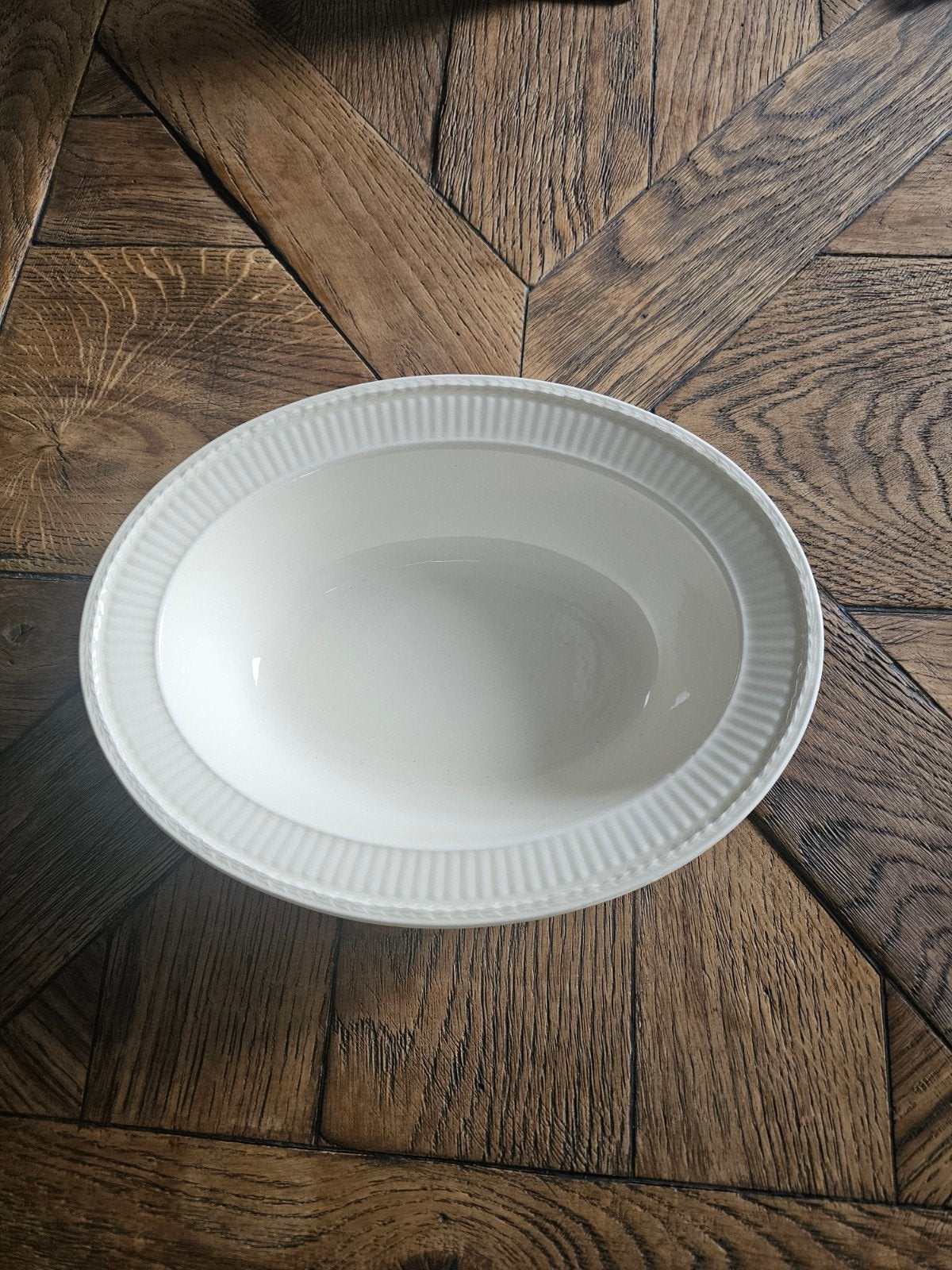 Wedgwood Edme ovale groenteschaal schaal, Huis en Inrichting, Nieuw, Ophalen of Verzenden, Schaal of Schalen, Wedgwood