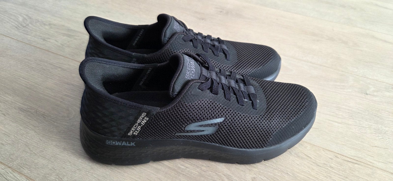Nieuwe Sketchers Slip-ins maat 42, Ophalen, Nieuw, Zwart