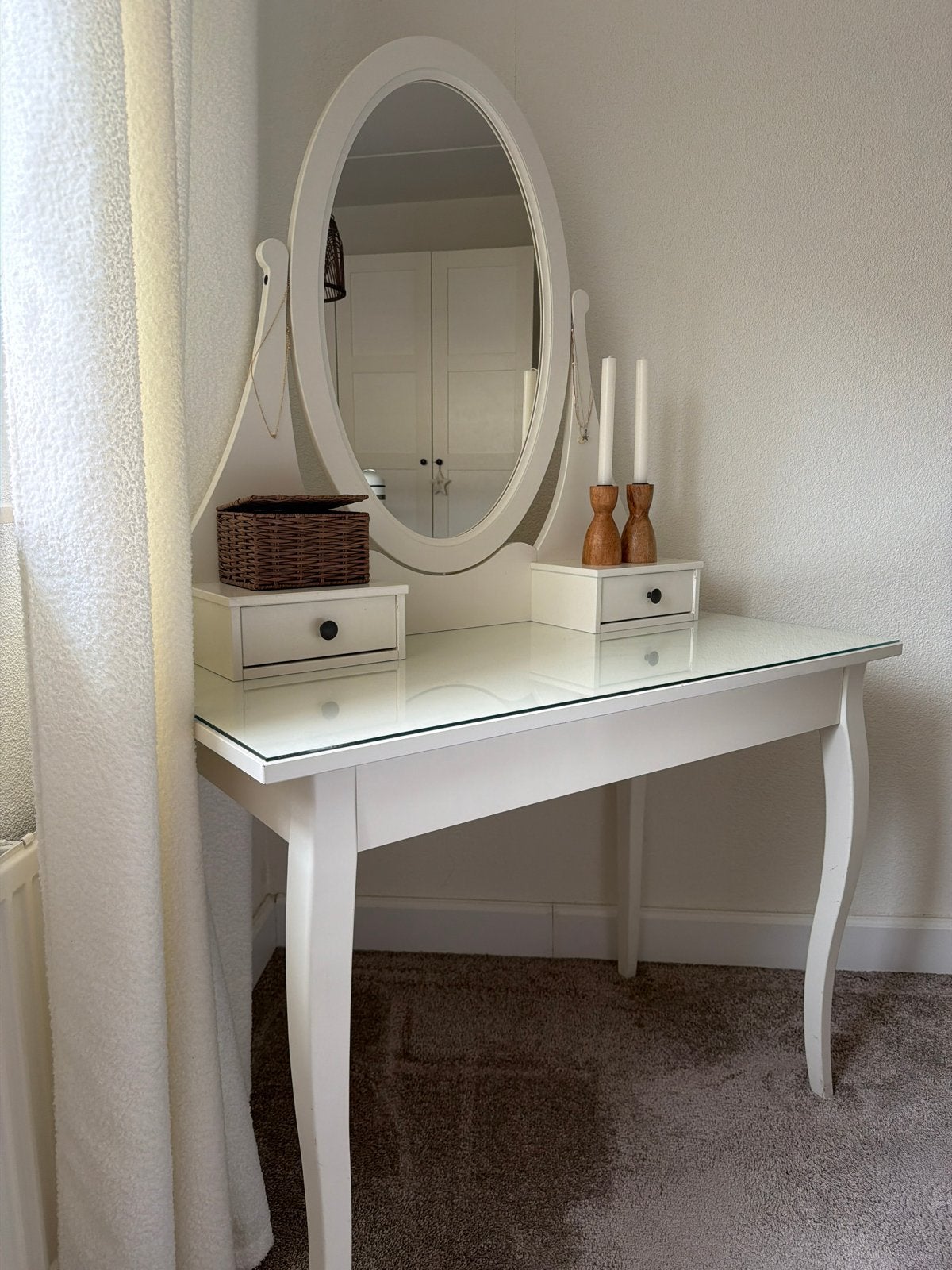 IKEA HEMNES Toilettafel met spiegel en lades, Ophalen, 50 tot 100 cm, Zo goed als nieuw, 150 tot 200 cm