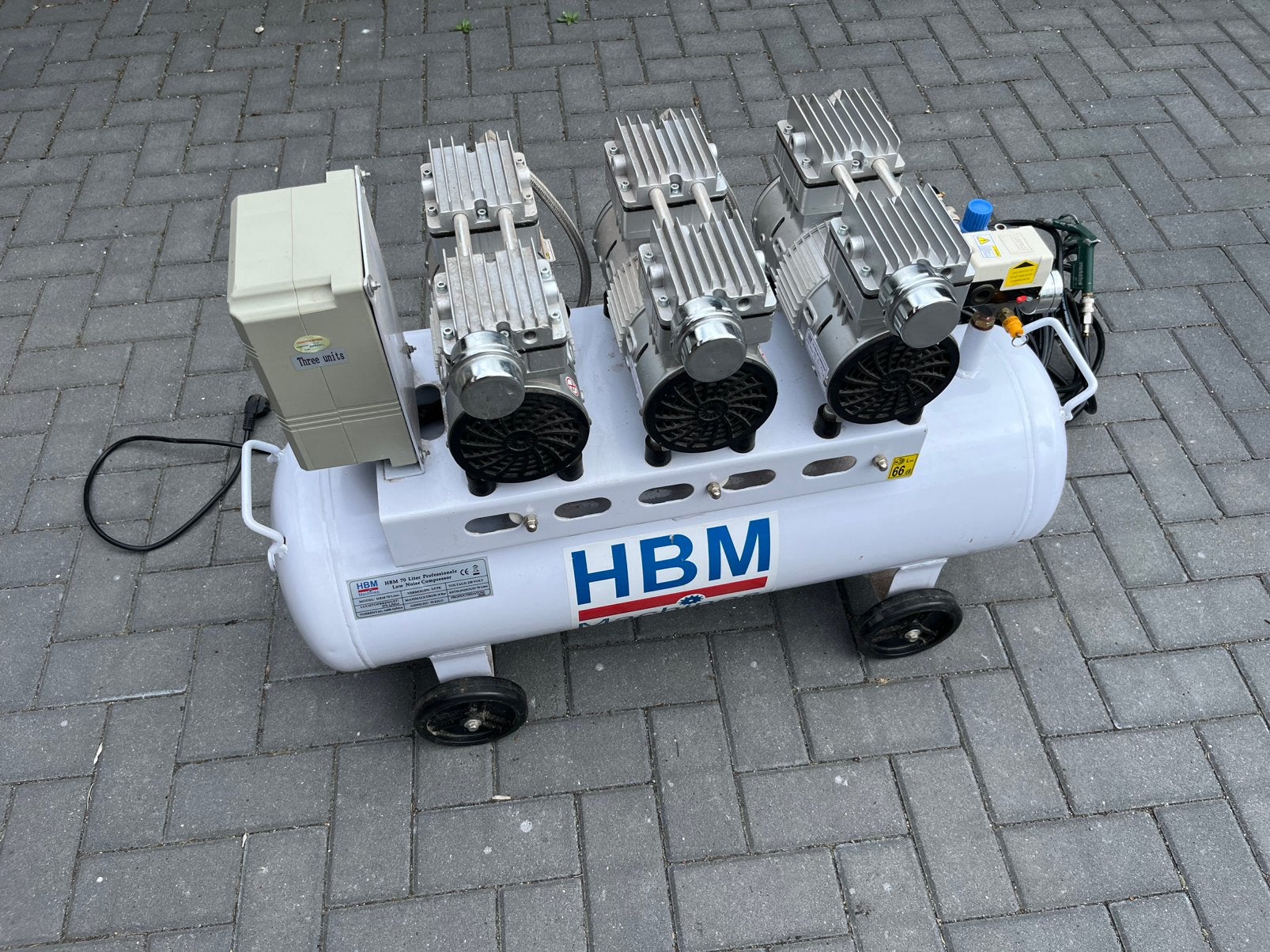 70L Low Noise Olievrije Compressor HBM 375L/min 66dB 3pk, Doe-het-zelf en Verbouw, Compressors, Ophalen, 6 tot 10 bar, Zo goed als nieuw