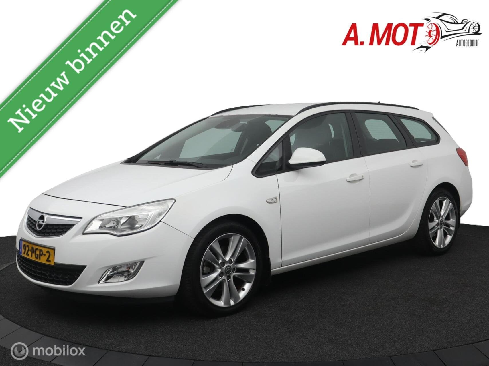 Opel Astra Sports Tourer 1.6 Turbo Sport / apk 21-05-2027, Auto's, Opel, Voorwielaandrijving, Euro 5, Gebruikt, 4 cilinders