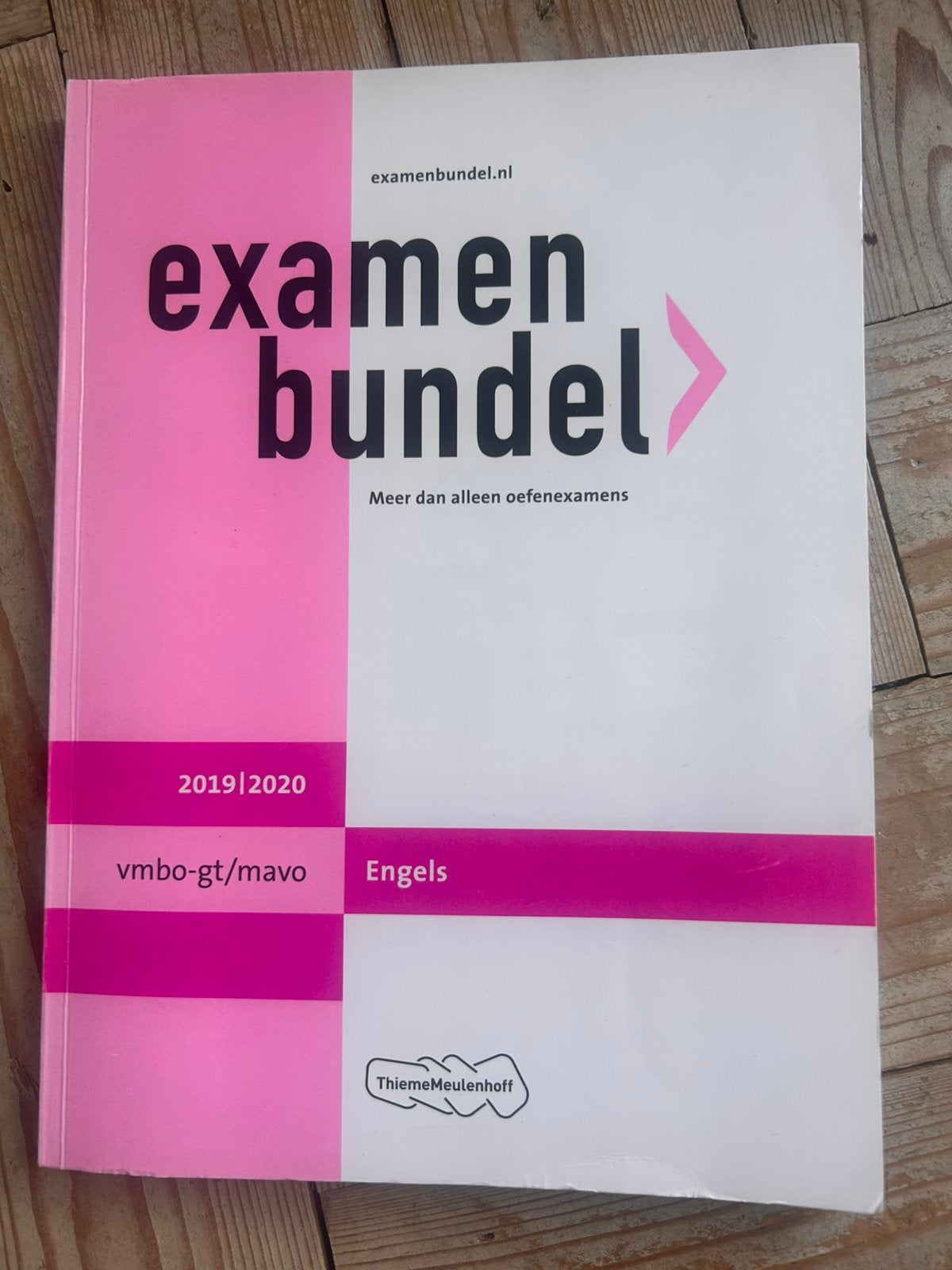 Examen bundel Engels, Ophalen of Verzenden, Gelezen, VMBO, Engels