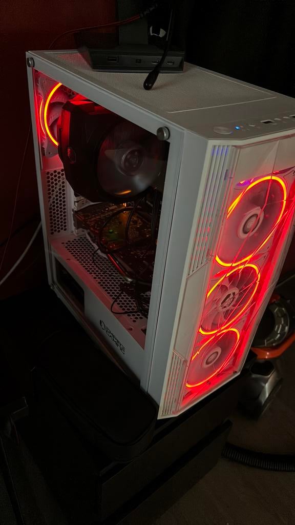 Game PC i7-7700K RX570 8GB 16GB RAM 1TB SSD, Computers en Software, Desktop Pc's, Ophalen of Verzenden, Zo goed als nieuw, Gaming