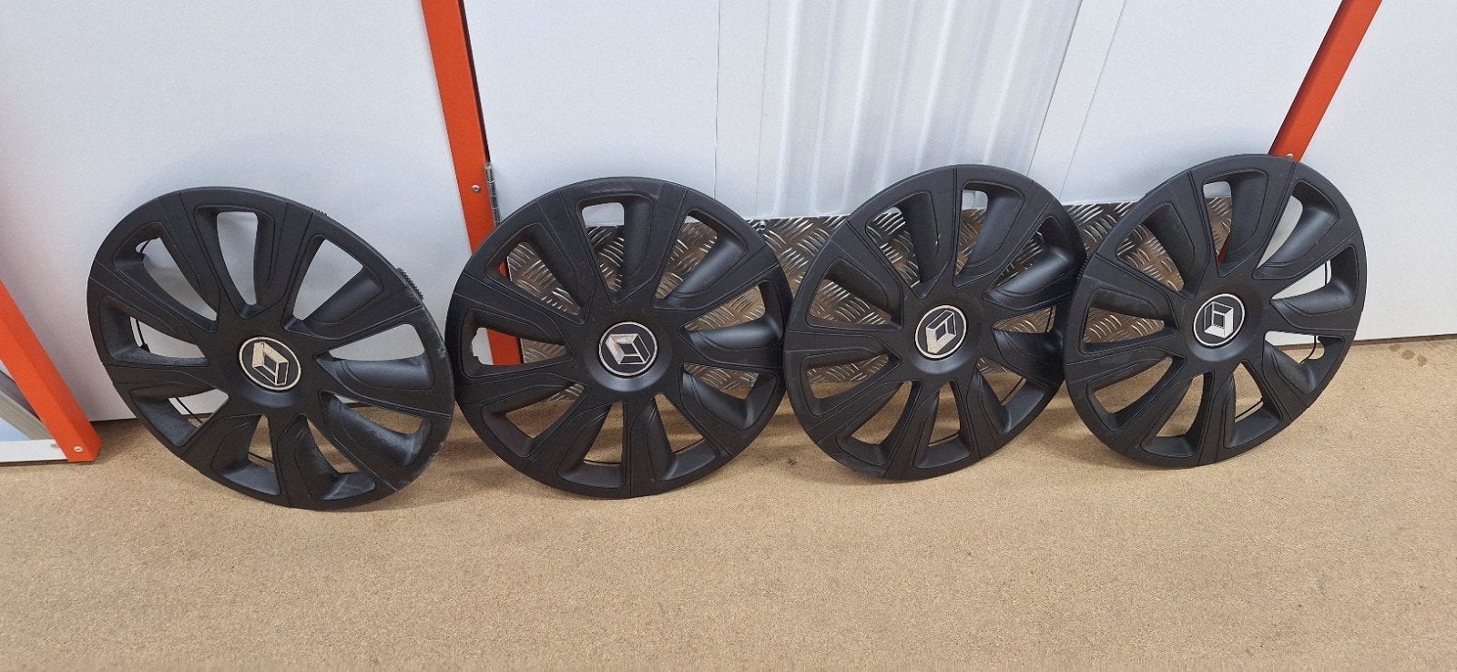 Mooie wieldoppen Renault - Set van 4, Auto diversen, Wieldoppen, Gebruikt, Ophalen of Verzenden