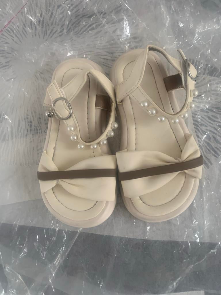 Mooie sandalen voor kinderen - Maat 28, Ophalen of Verzenden, Zo goed als nieuw, Jongen of Meisje, Overige typen