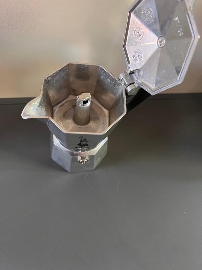 Bialetti Moka Express - Klassieke Aluminium Percolator, Ophalen, Gebruikt, Overige modellen, Gemalen koffie