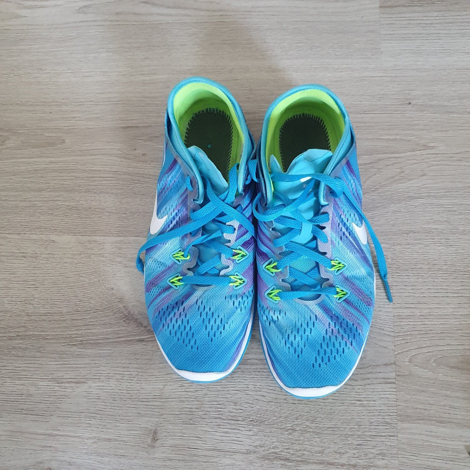 Nike Gijmpen weinig gedragen maat 39, Sport en Fitness, Loopsport en Atletiek, Ophalen of Verzenden, Zo goed als nieuw, Hardloopschoenen