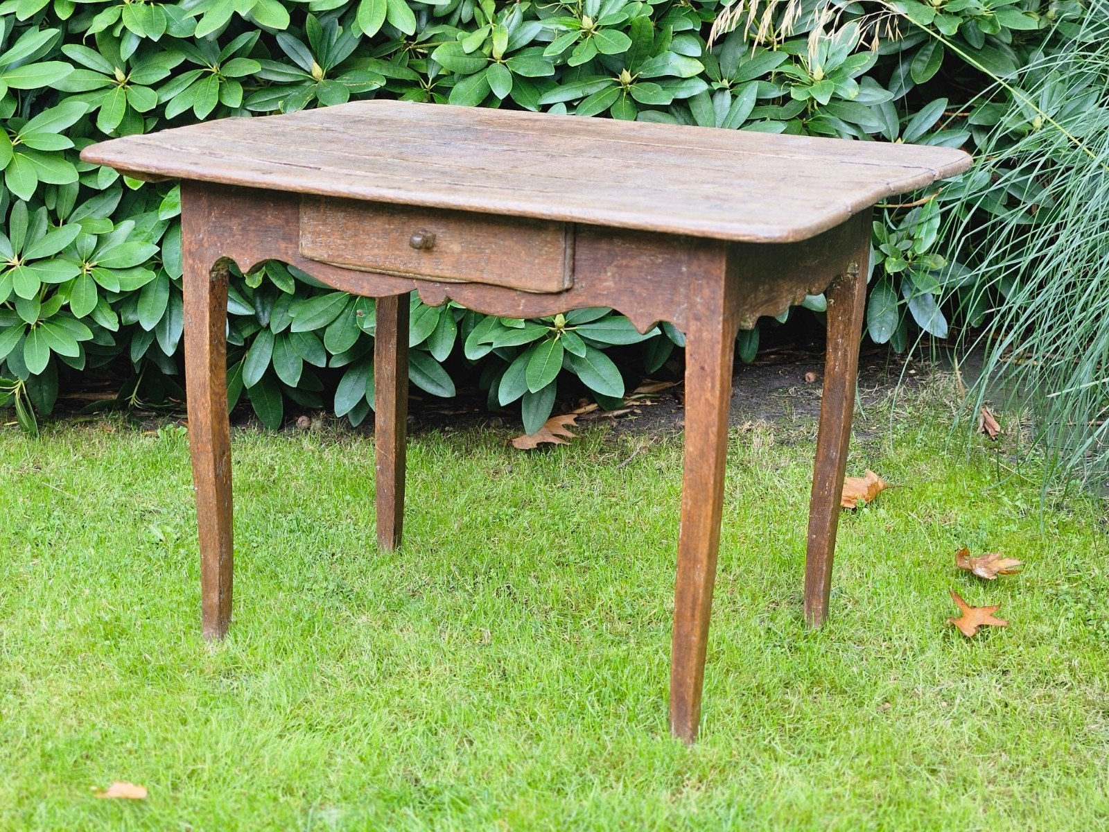 Oude Franse eiken boeren salontafel lade, Ophalen