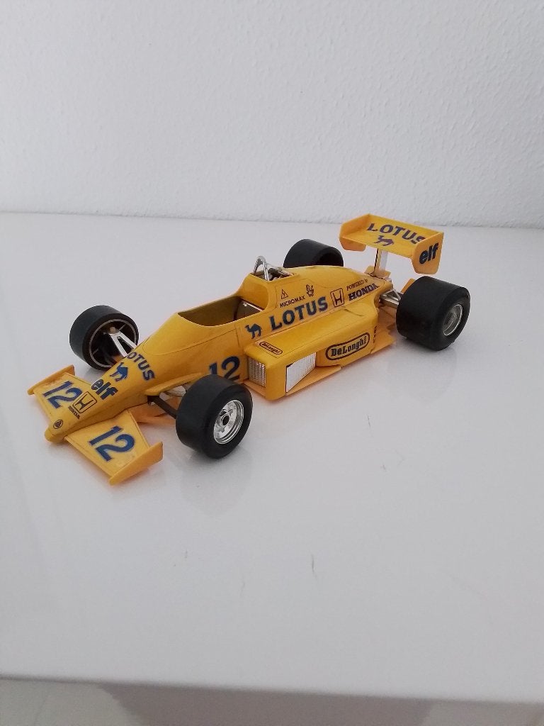 Lotus F1 1/24, Ophalen of Verzenden, Zo goed als nieuw, Auto, Bburago