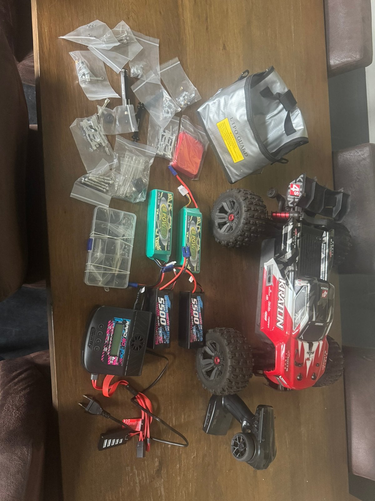 Arrma kraton 4s volledige hobby nieuw, Ophalen, Zo goed als nieuw