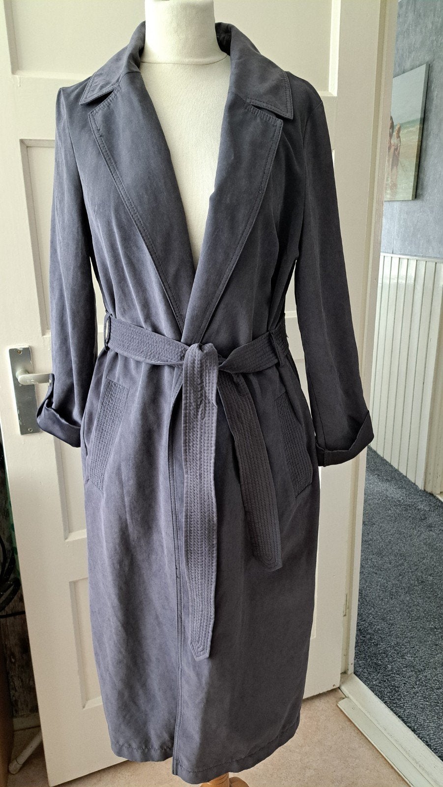 Koopje !!! En zeer aparte nieuwe jas mt 40, Kleding | Dames, Ophalen of Verzenden, Nieuw, Maat 38/40 (M), Grijs