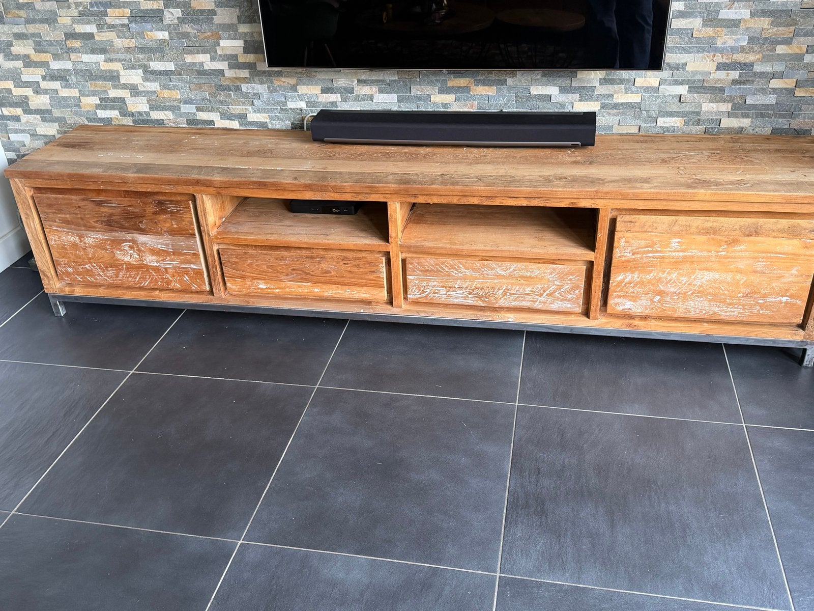 Zen Lifestyle TV-meubel - Robuust Teakhout, Ophalen, Gebruikt, Teakhout, 200 cm of meer