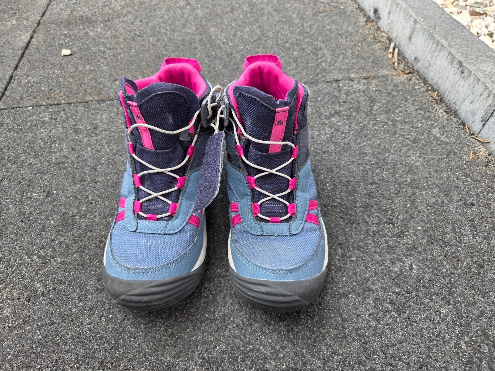 Quechua waterdichte bergschoenen, maat 32, Ophalen, Gebruikt, Schoenen