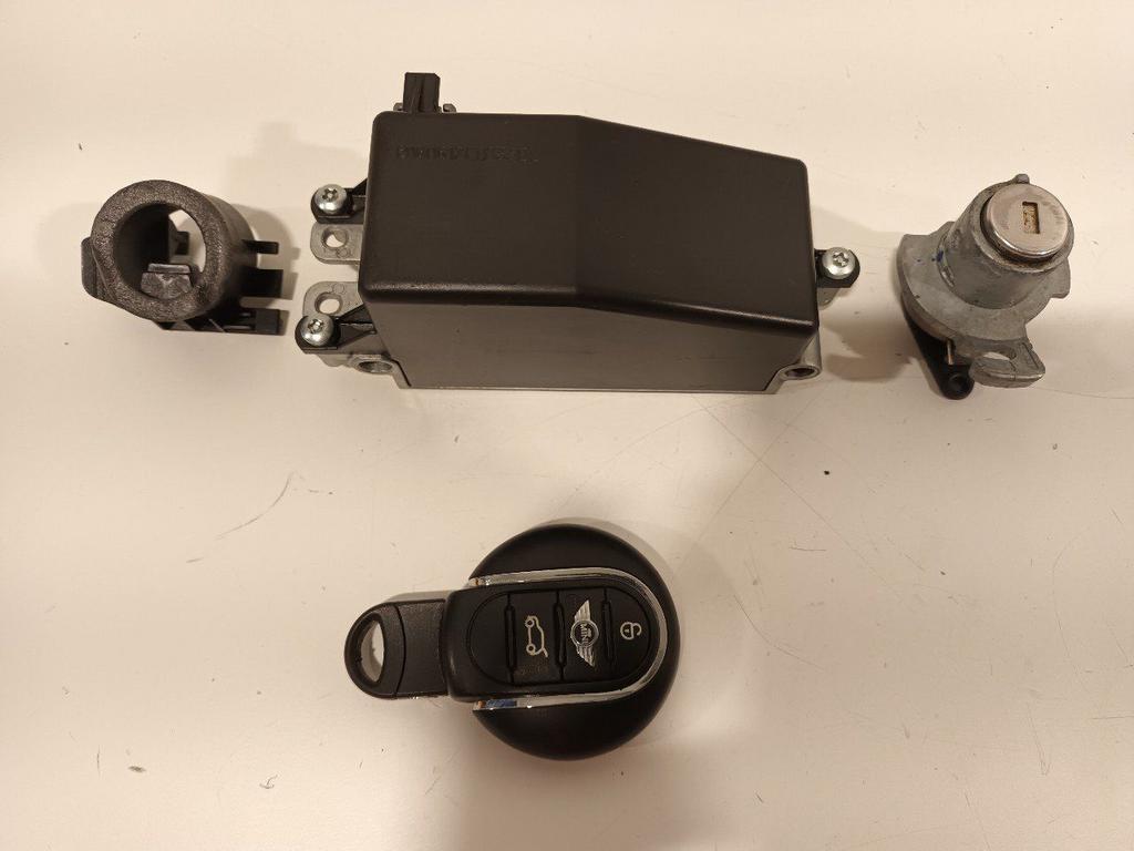 Contactslot + sleutel Mini Mini, Onderdelen@venauto.nl, Van der Ven Autorecycling B.V., Gebruikt, Ettenseweg 76, 4706 PB Roosendaal, The Netherlands