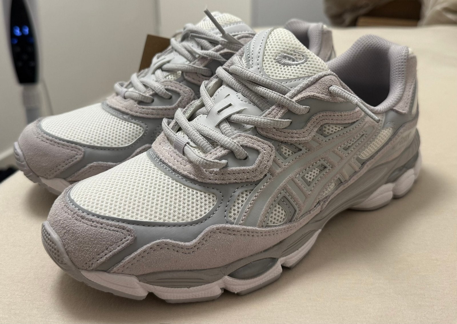 Asics Gel NYC Oyster Grey Maat 42,5 Nieuw, Overige kleuren, Nieuw, Ophalen of Verzenden, Sneakers of Gympen