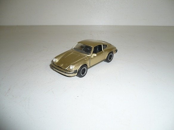 NZG Porsche 911 Carrera   1:43, Hobby en Vrije tijd, Modelauto's | 1:43, Ophalen of Verzenden, Gebruikt, Auto, Overige merken
