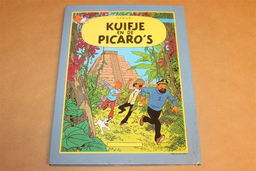 Kuifje Dubbelalbum — Vlucht 714 & de Picaros, Hergé HC, Eén stripboek, Ophalen of Verzenden, Gelezen