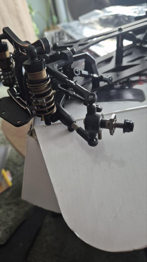 Yokomo RC auto chassis - Zo goed als nieuw, Hobby en Vrije tijd, Modelbouw | Radiografisch | Auto's, Zo goed als nieuw, Onderdeel