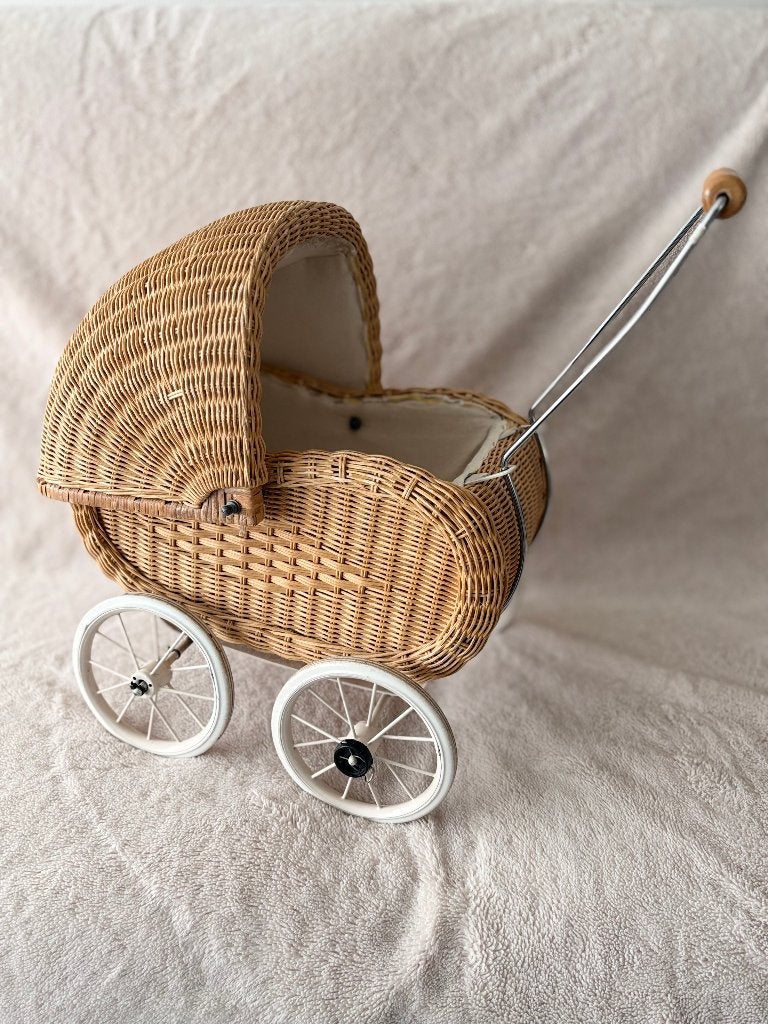 Vintage doll stroller - Antique Poppenwagen - Rattan / Rotan, Ophalen, Gebruikt, Babypop