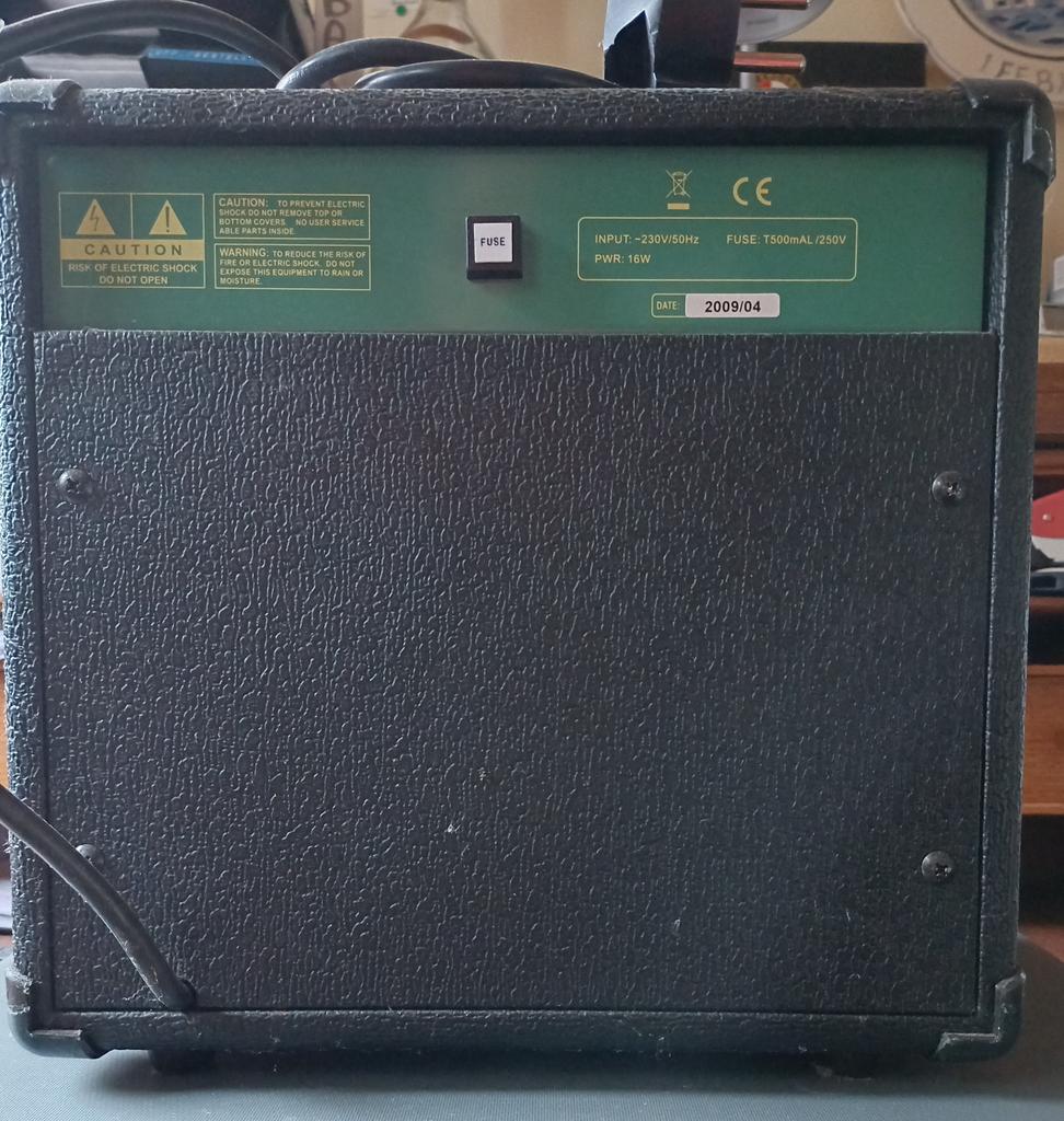 Versterker van Stagg., Muziek en Instrumenten, Ophalen of Verzenden, Zo goed als nieuw, Minder dan 50 watt