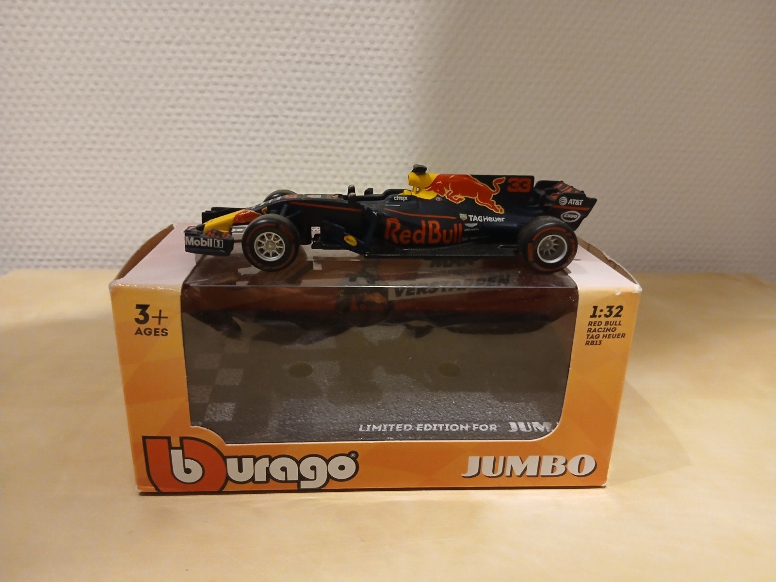 Red Bull Racing F1 modelauto (schaalmodel), Ophalen, Zo goed als nieuw