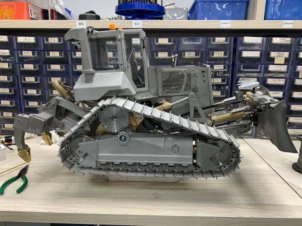 Hydraulische Caterpillar D6N Lesu RC 1/14 Kit, Ophalen of Verzenden, Nieuw, Schaal 1:14, Auto offroad