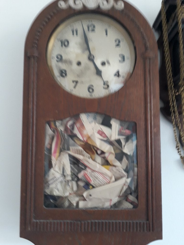 een wandklok, Ophalen of Verzenden, Gebruikt