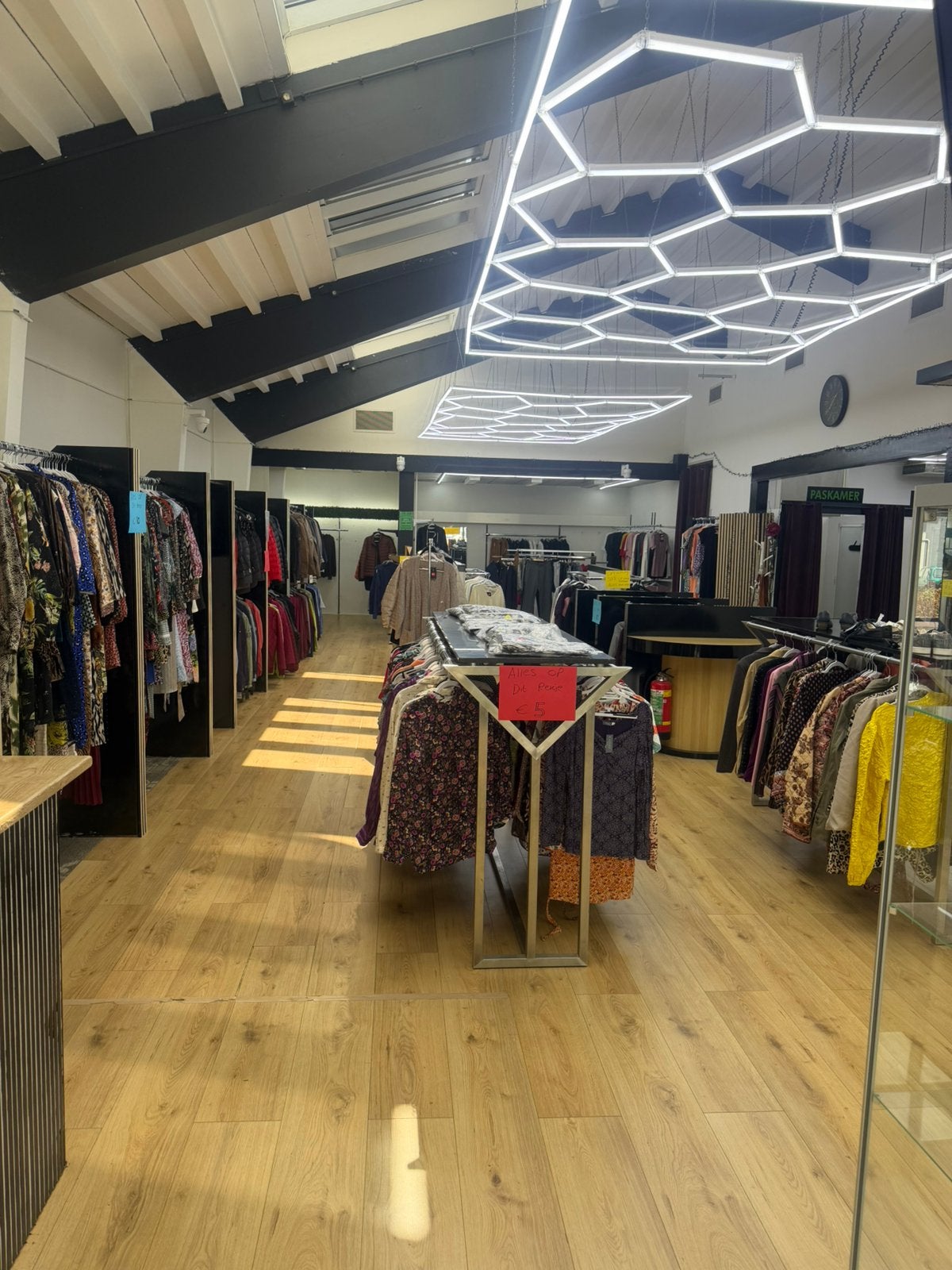 Compleet winkelinterieur te koop – alles mag weg!, Ophalen of Verzenden