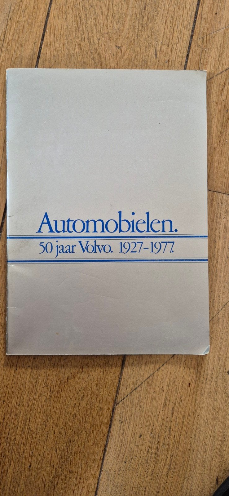 50 jaar Volvo boek 1927-1977, 1 speler, Ophalen of Verzenden, Zo goed als nieuw, Vanaf 3 jaar