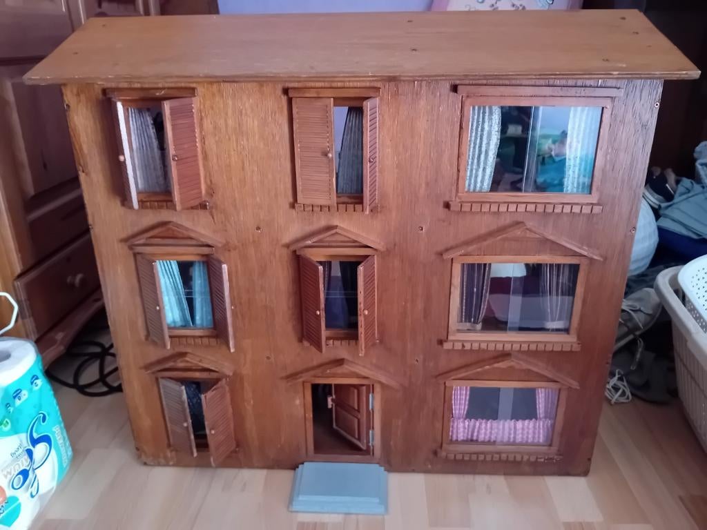 Shackman bijenkorf origineel ingericht poppenhuis kompleet, Ophalen, Gebruikt, Poppenhuis