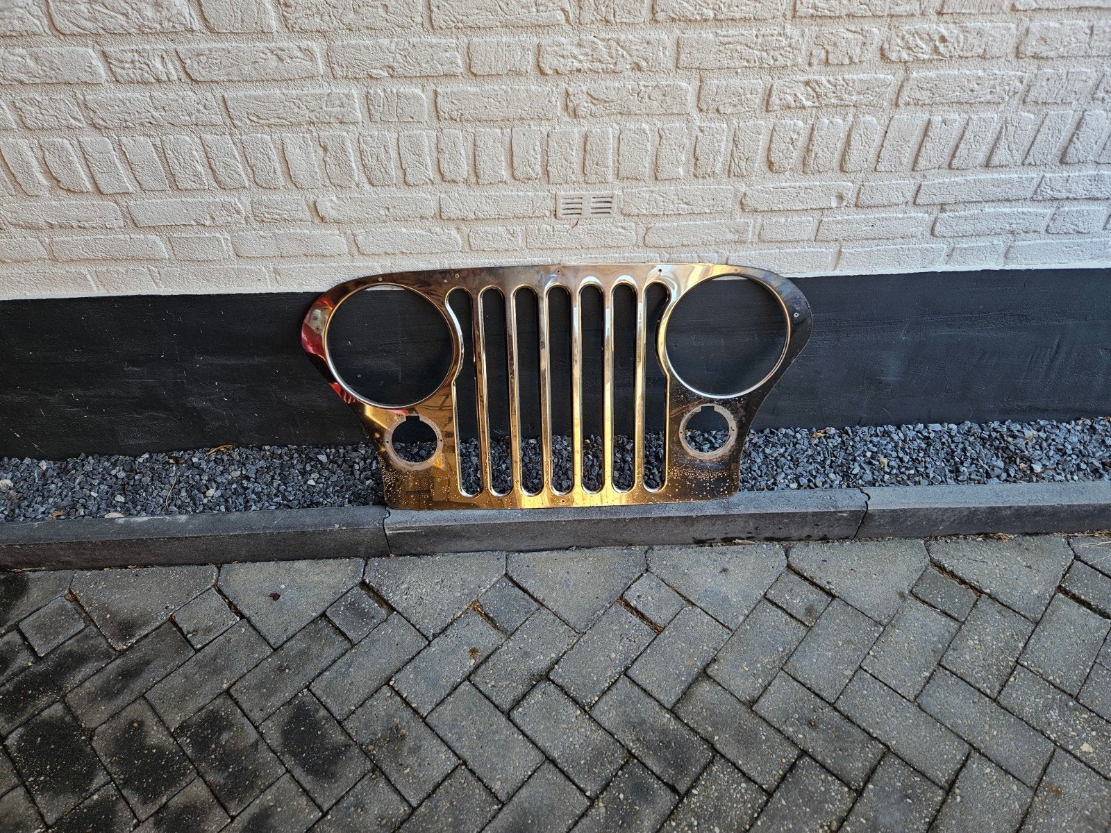 Gril jeep cj7, Ophalen
