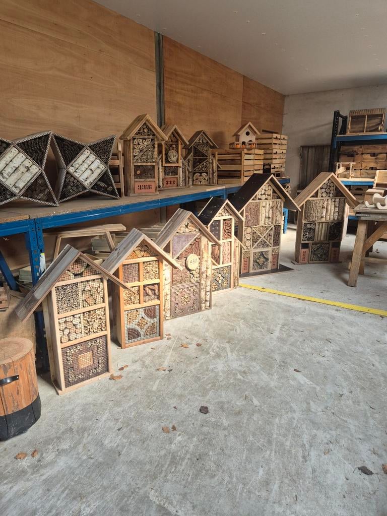 Diverse insectenhotels - Handgemaakt voor uw tuin, Ophalen, Nieuw