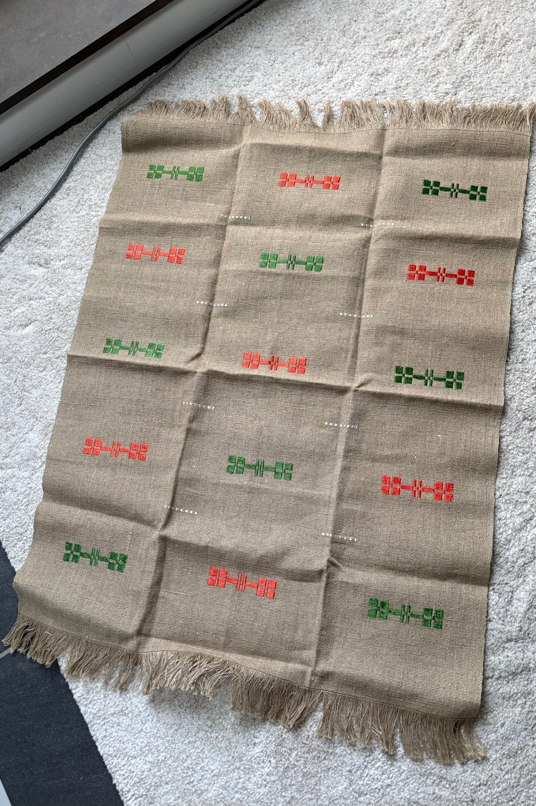 Vintage Linnen Tafelkleedje met Borduursel en Franjes, Ophalen of Verzenden