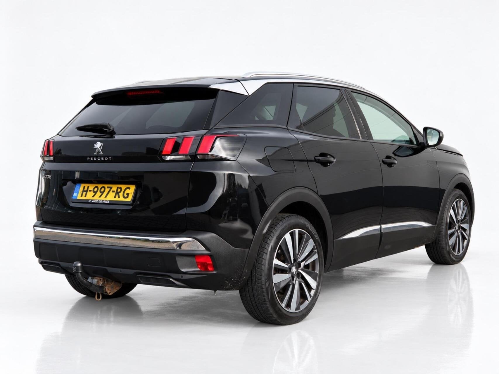 Peugeot 3008 1.2 PureTech 130pk Automaat Premium | Panoramad, Auto's, Gebruikt, 1199 cc, Leder en Stof, Zwart